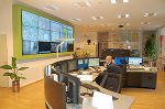 Die High-Tech-Leitstelle ist an sieben Tagen in der Woche 24 Stunden lang besetzt. © steiermark.at / LWZ