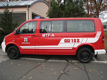 Mannschaftstransportfahrzeug mit Allradantrieb, MTF-A VW 7 HCA (T5)